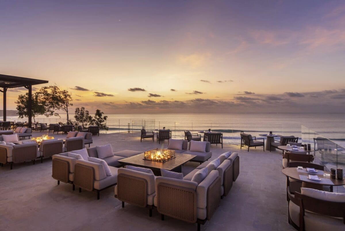 烏魯瓦圖斷崖夕陽海景餐廳 - Jumeirah AKASA