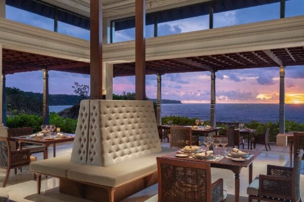 烏魯瓦圖斷崖夕陽海景餐廳 - Jumeirah AKASA