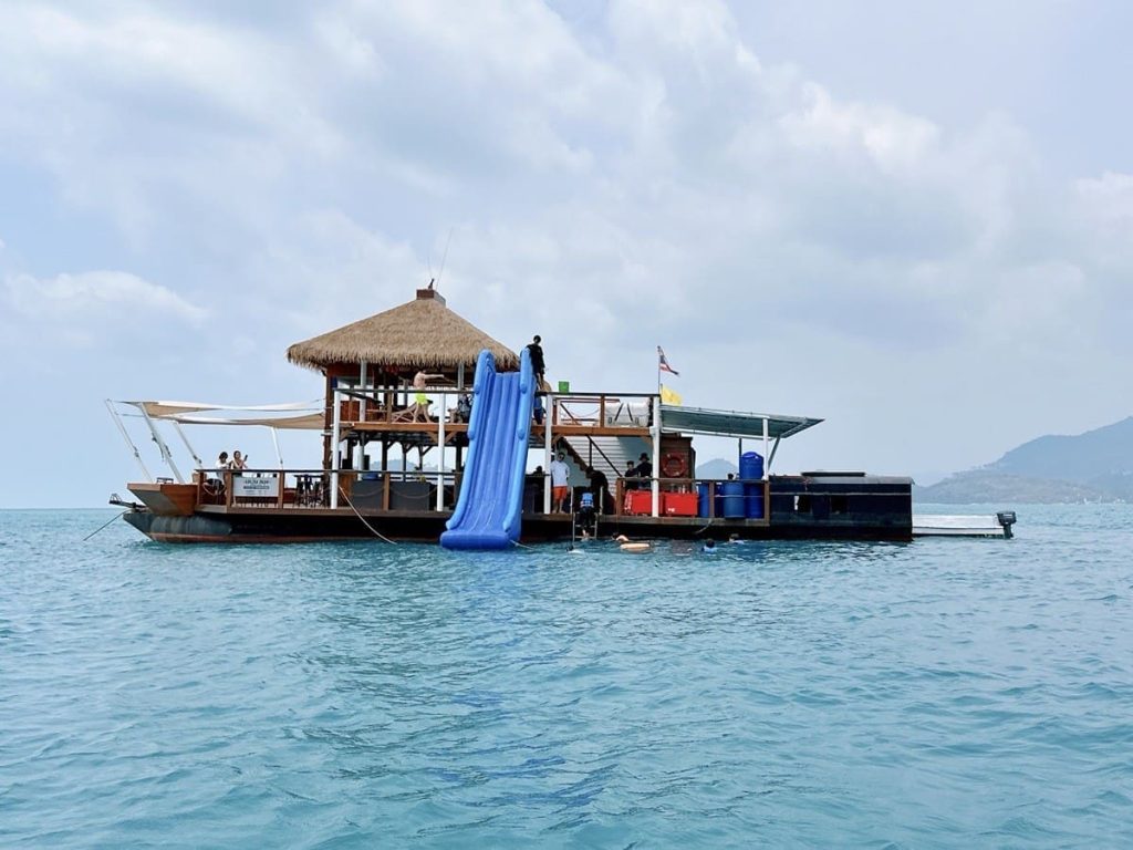 蘇梅島網美必訪景點 - 豬豬島出海巡航