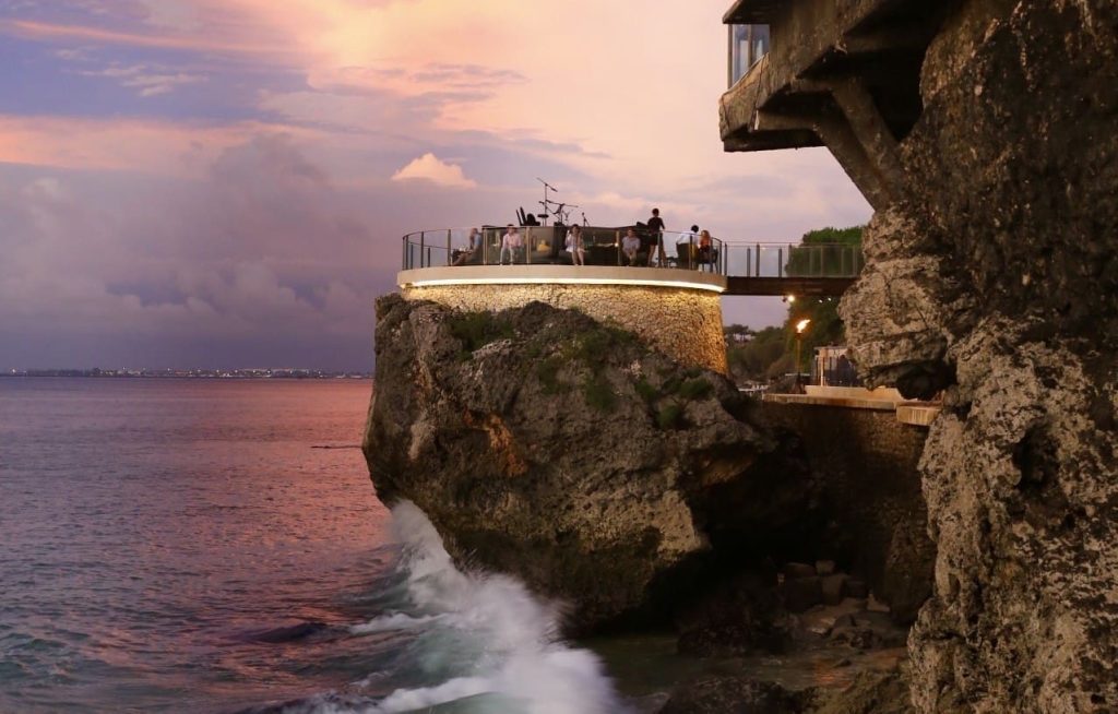 AYANA Rock Bar 岩石酒吧