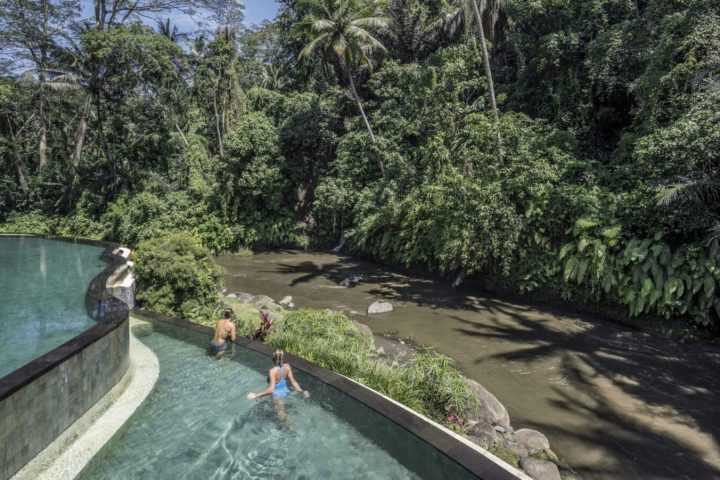 峇里島經典五日遊,四季烏布、Alila Uluwatu、VW 復古車與斷崖下午茶