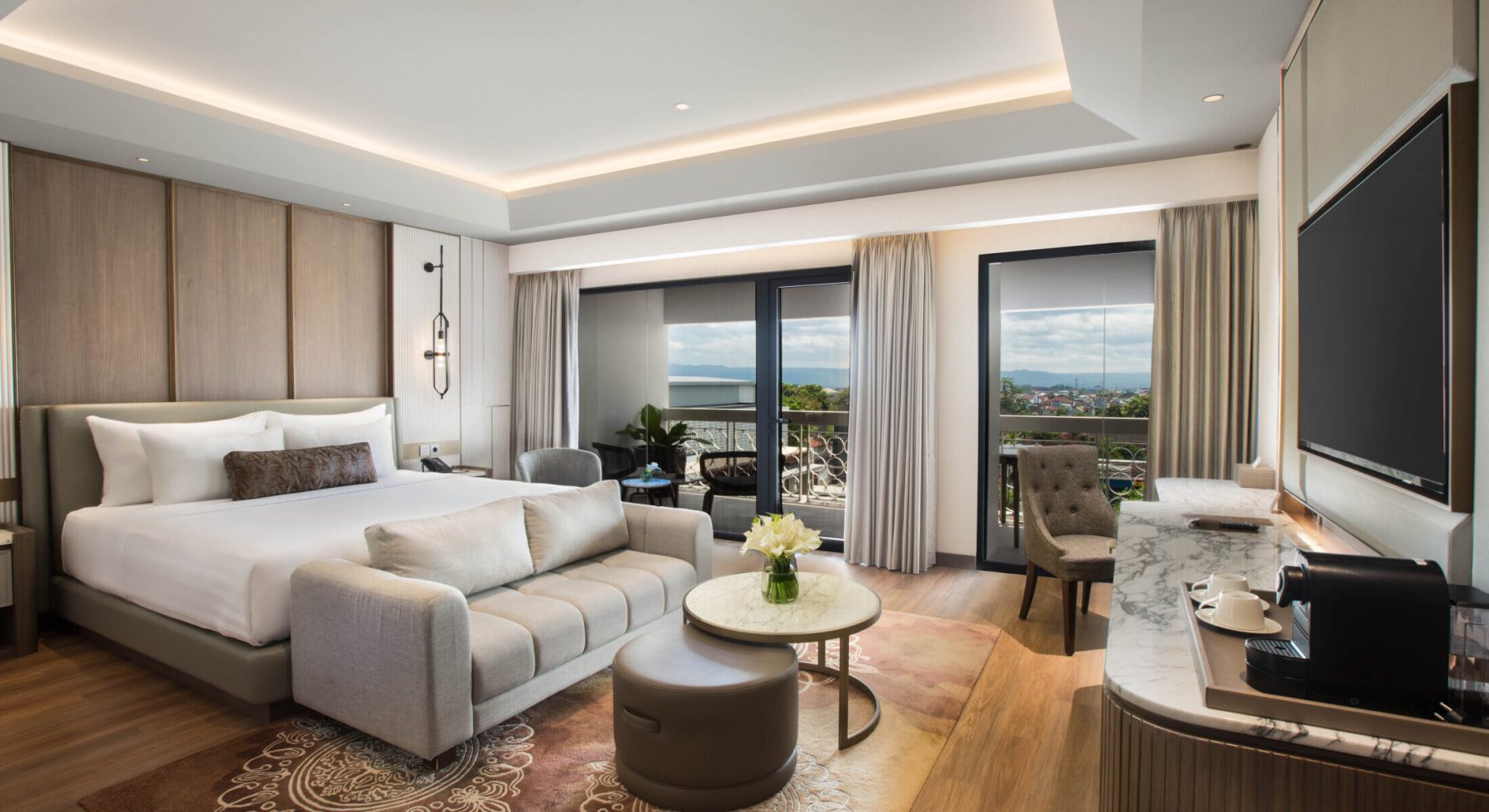 Junior Suite Room