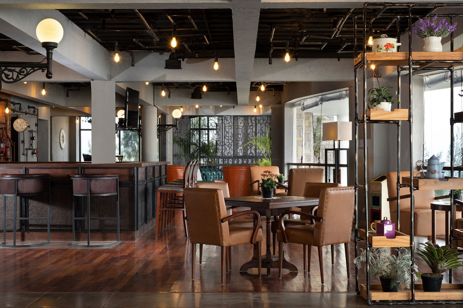 Mahameru Lounge & Bar