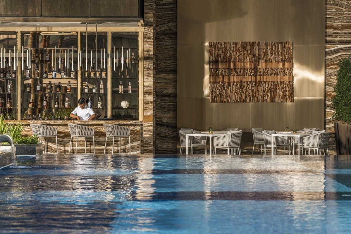 蘭卡威四季度假村 Pool Bar & Grill
