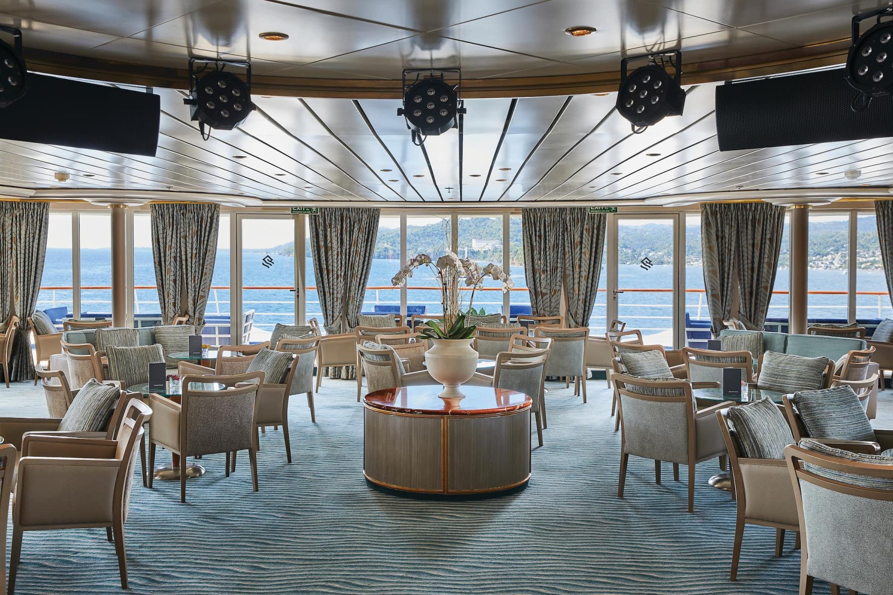 管家與套房服務