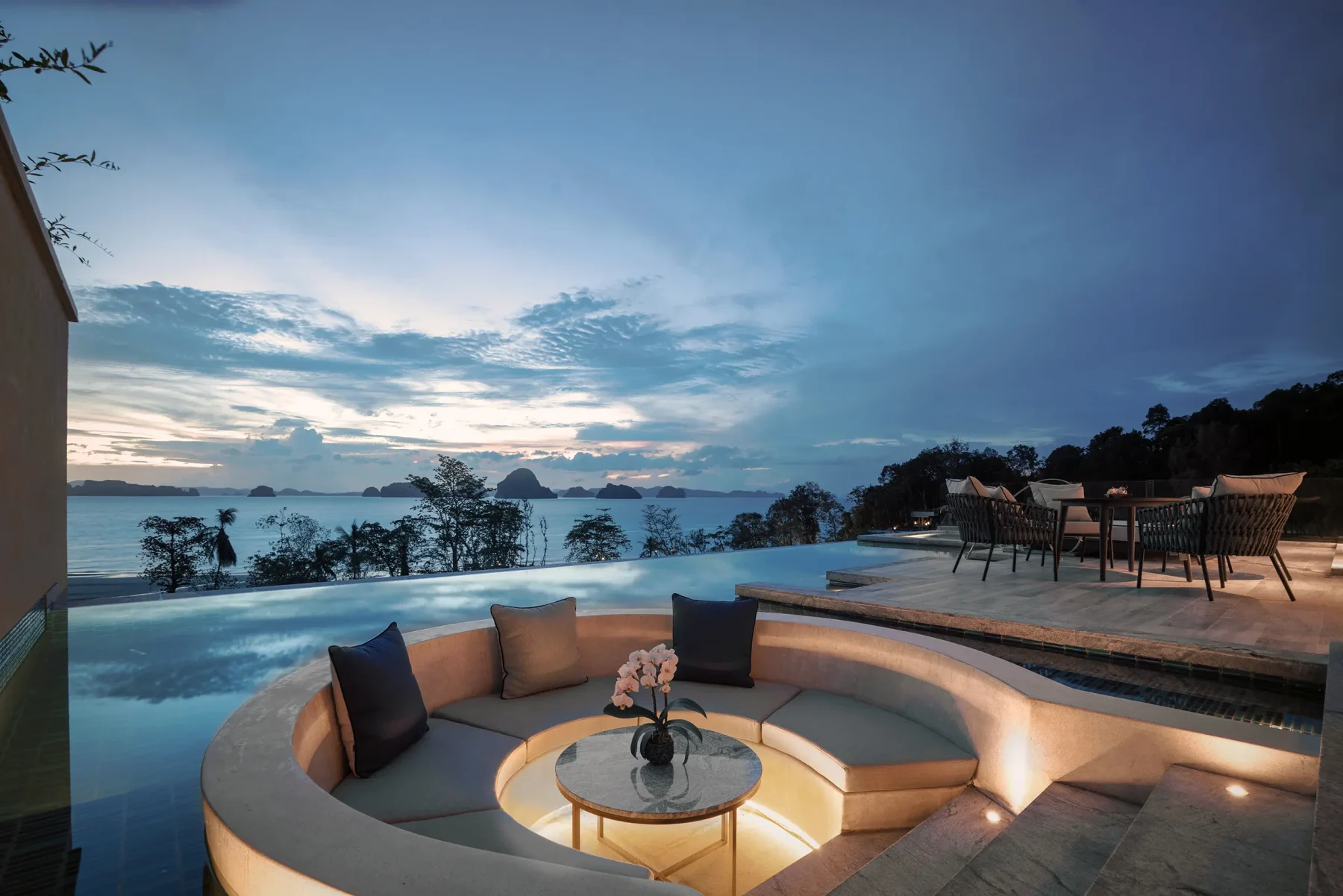 Beachfront Pool Villa