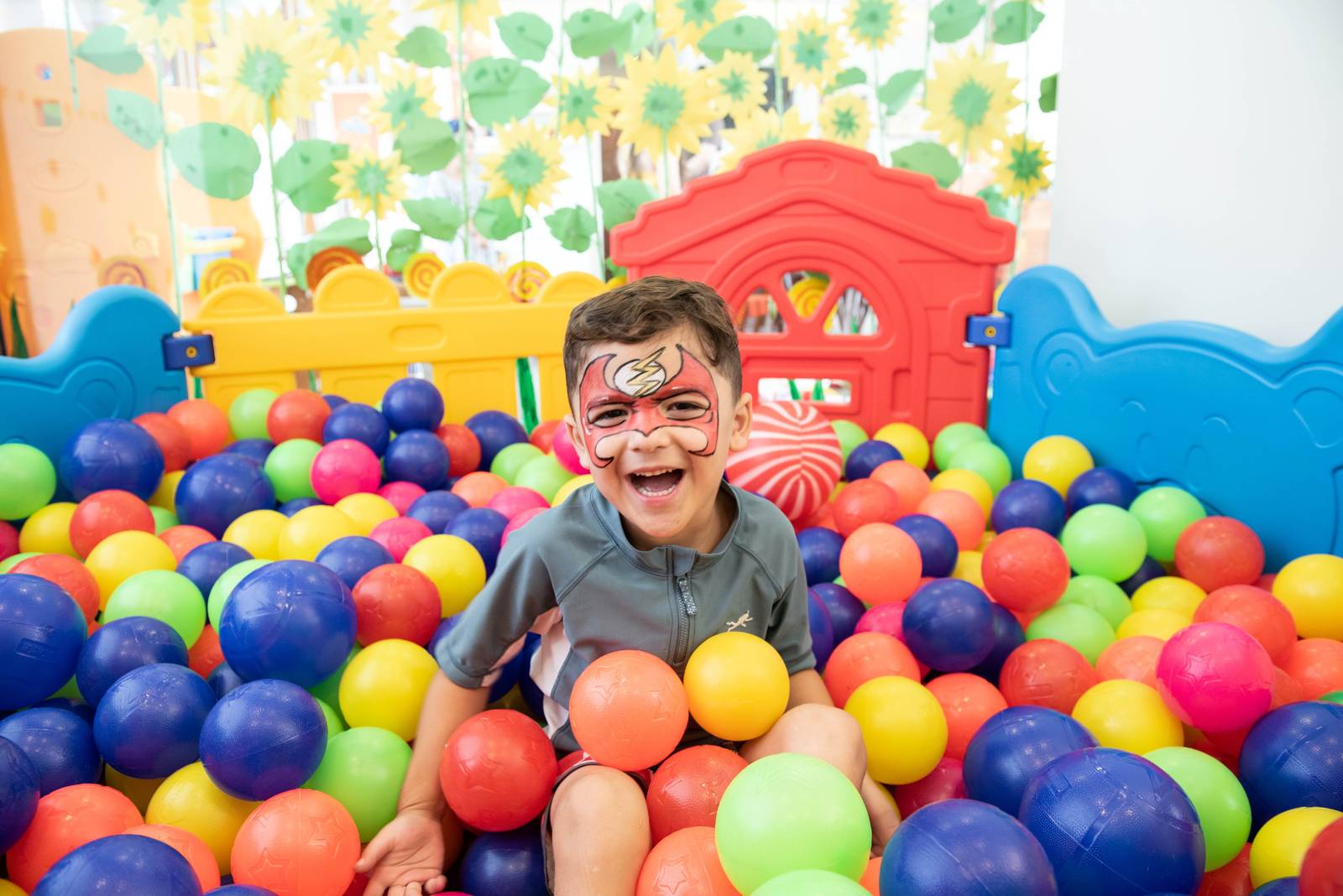 Angsana Lang Co Rangers' Kids Club 的球池遊戲區