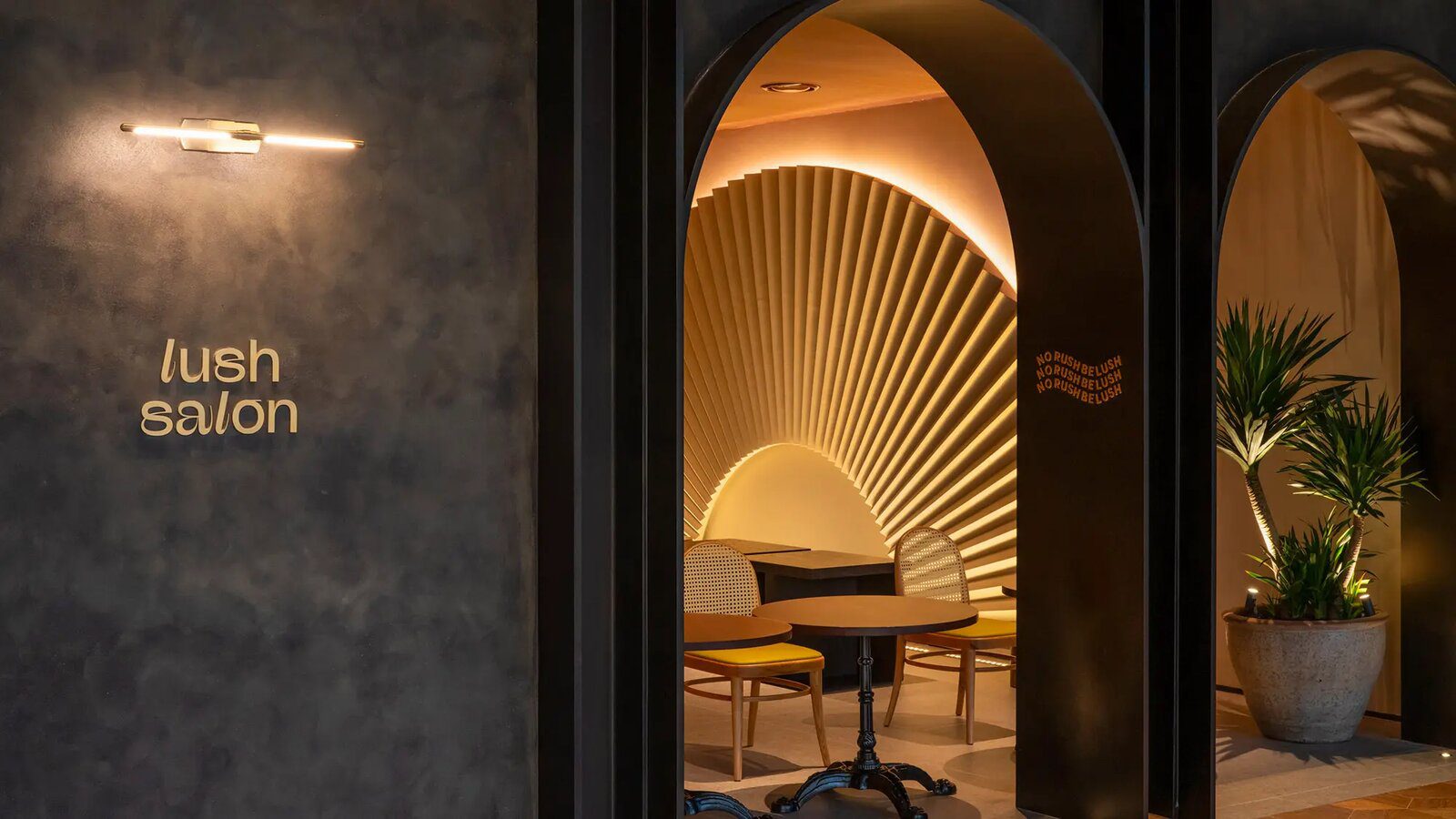 L7 West Lake Hanoi Lush Salon 咖啡酒廊