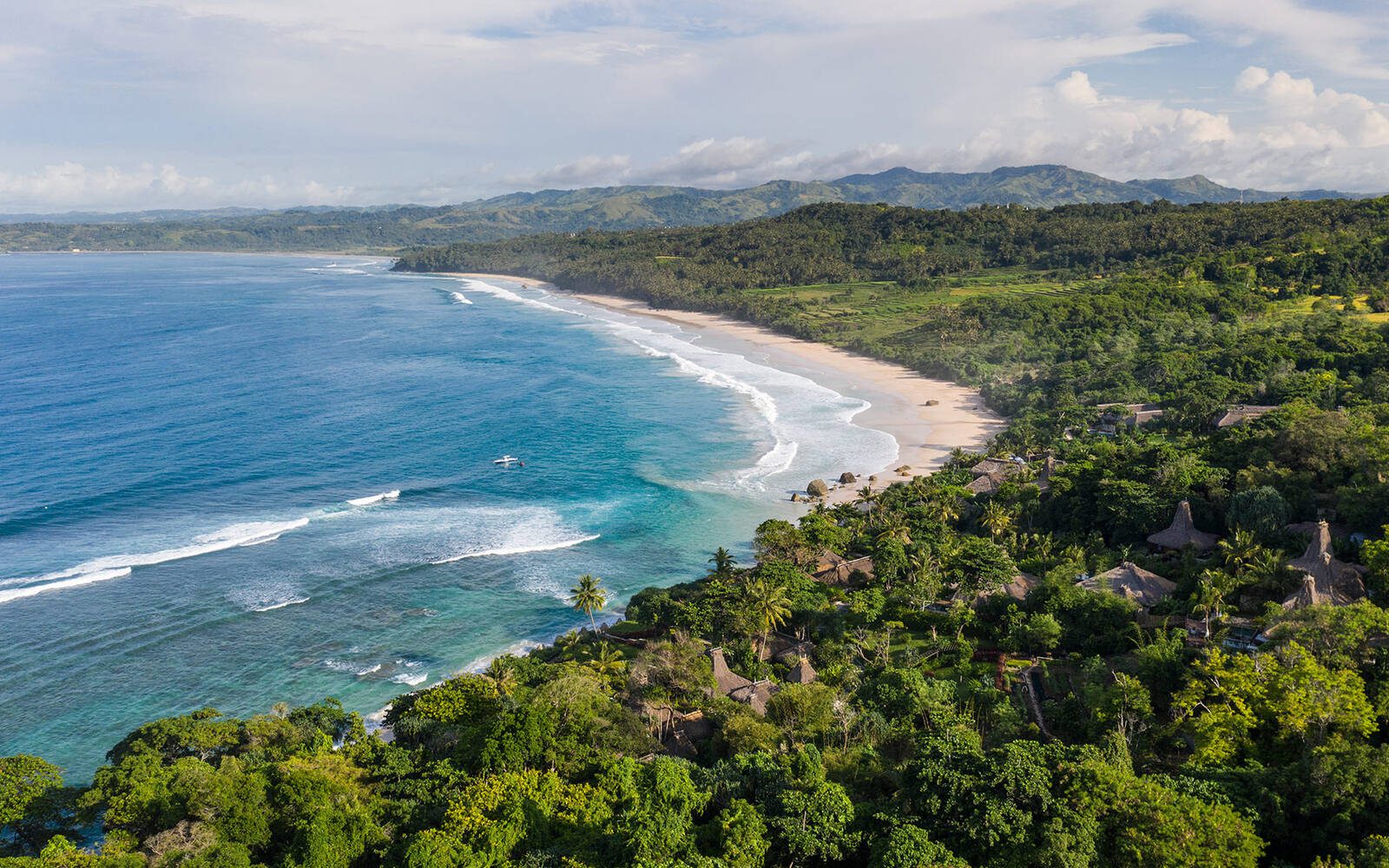 NIHI Sumba Nihiwatu Beach 與海岸全景