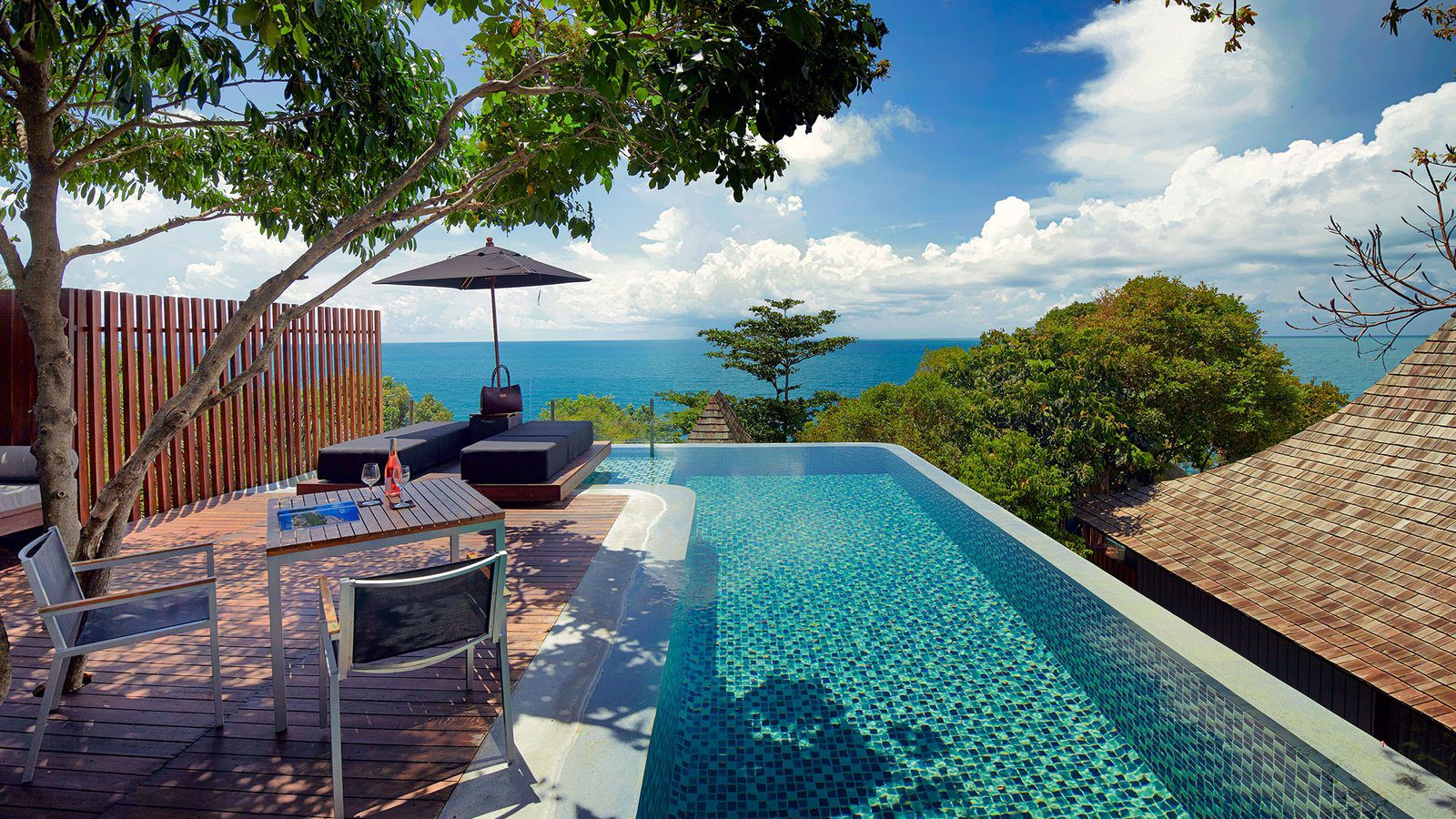 Pool Villa with Partial Ocean View 的無邊際泳池