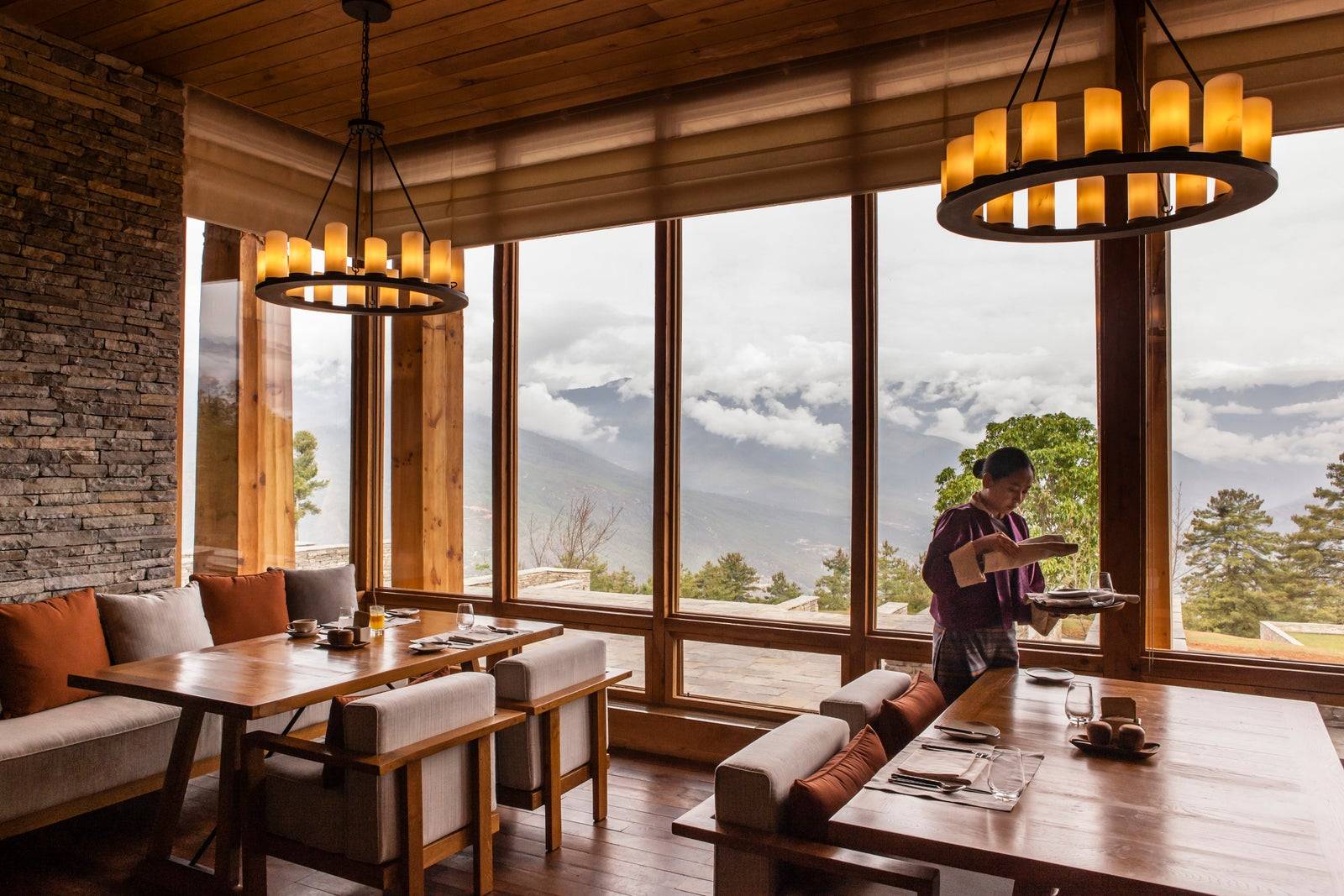 六善帕羅山景餐桌