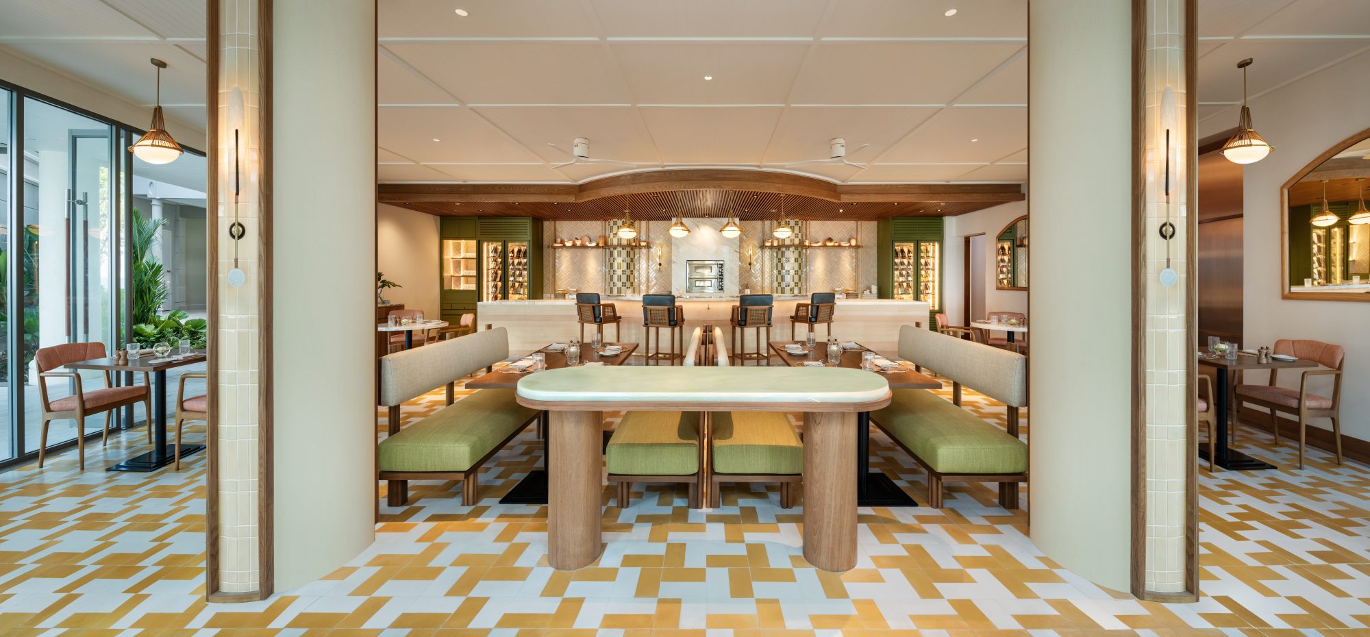 The Terrace 的開放式用餐區