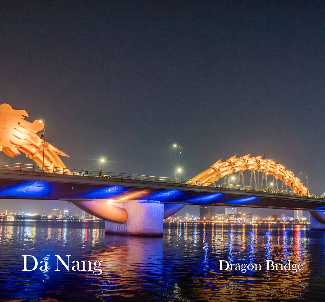 峴港龍橋夜景與 Da Nang 英文標示