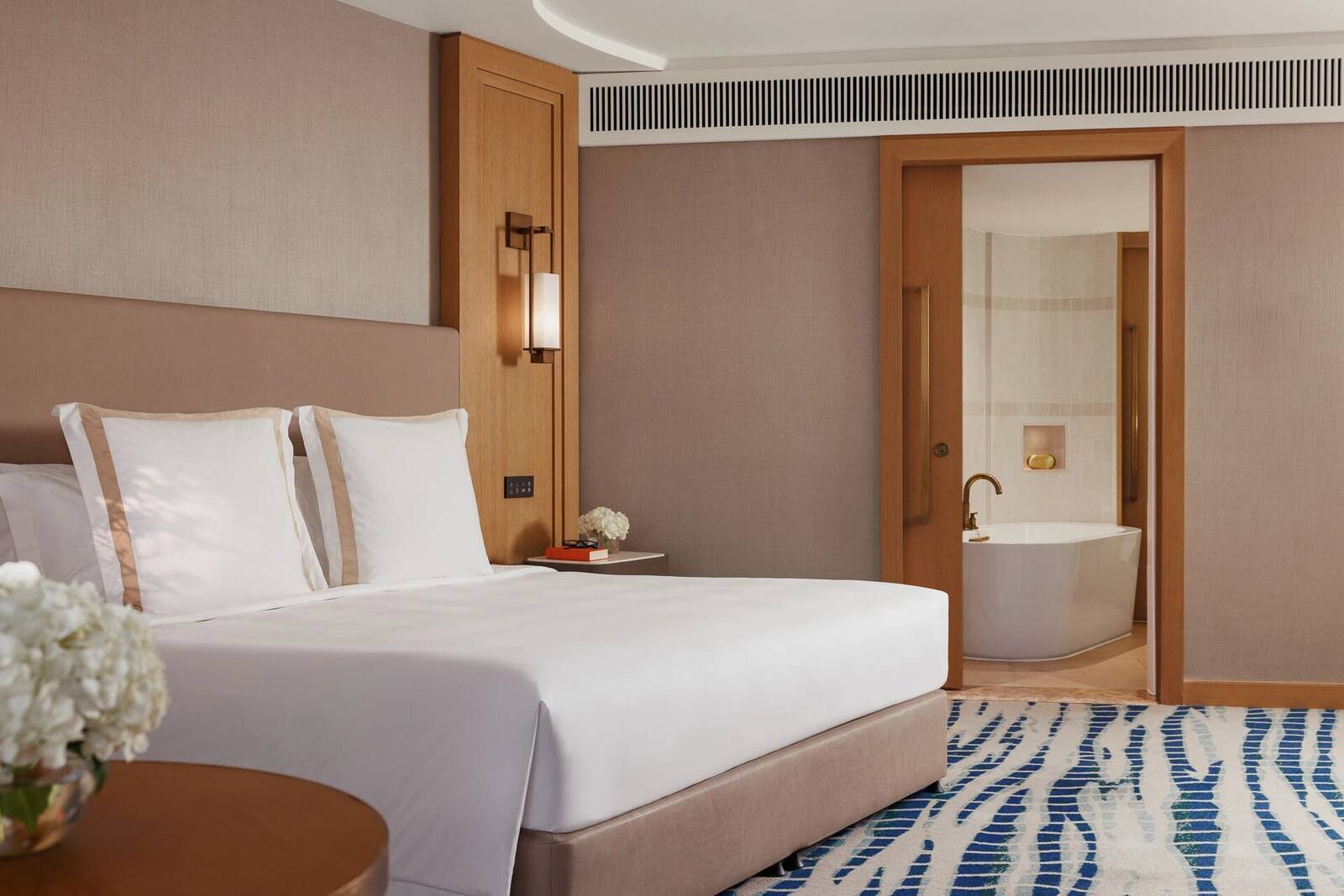 Jumeirah Beach Hotel|客房與套房實景 3