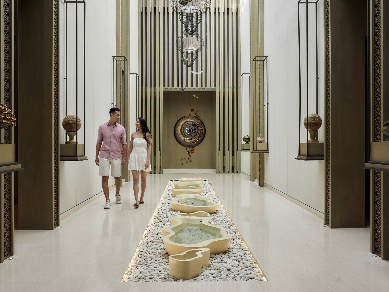 度假村大廳的峇里工藝陳設