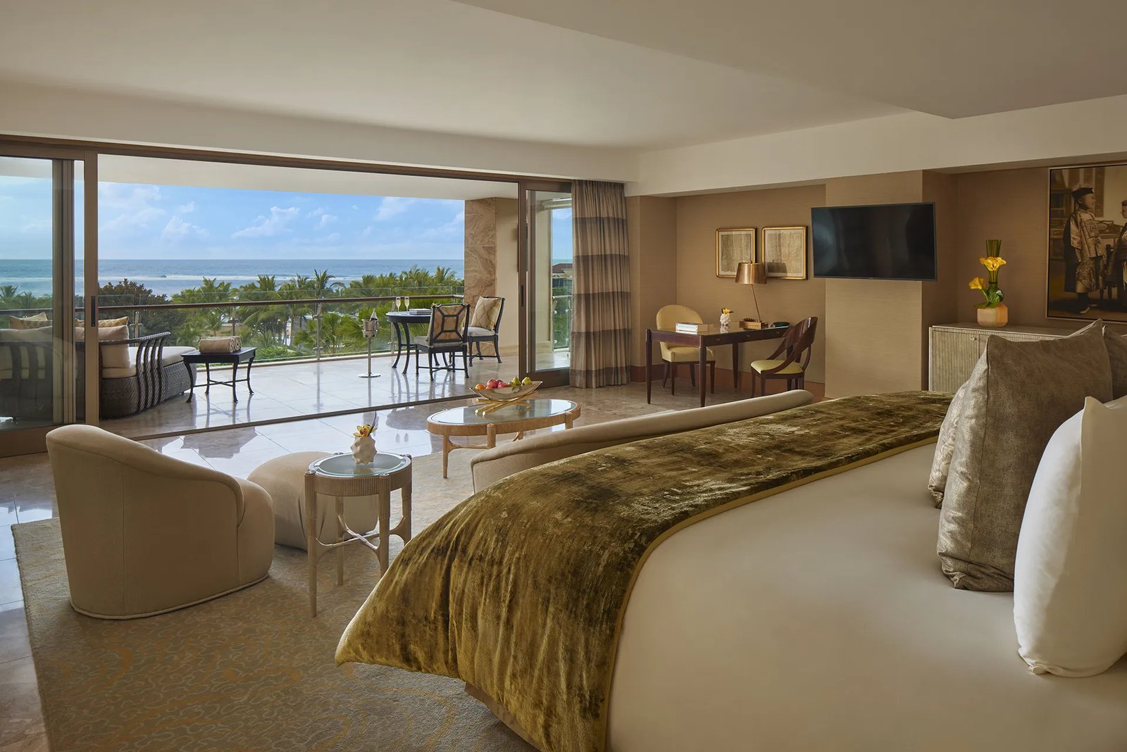 Mulia Resort 的 Premier Suite 臥室