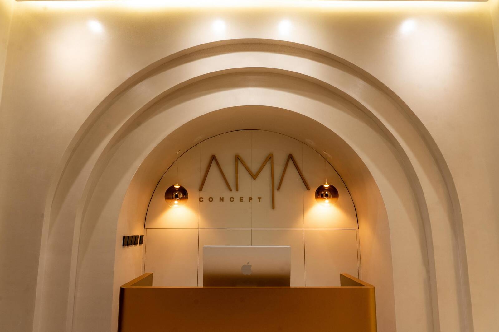 杜拜 One&Only 皇家幻境度假村 AMA Concept 沙龍的拱頂空間