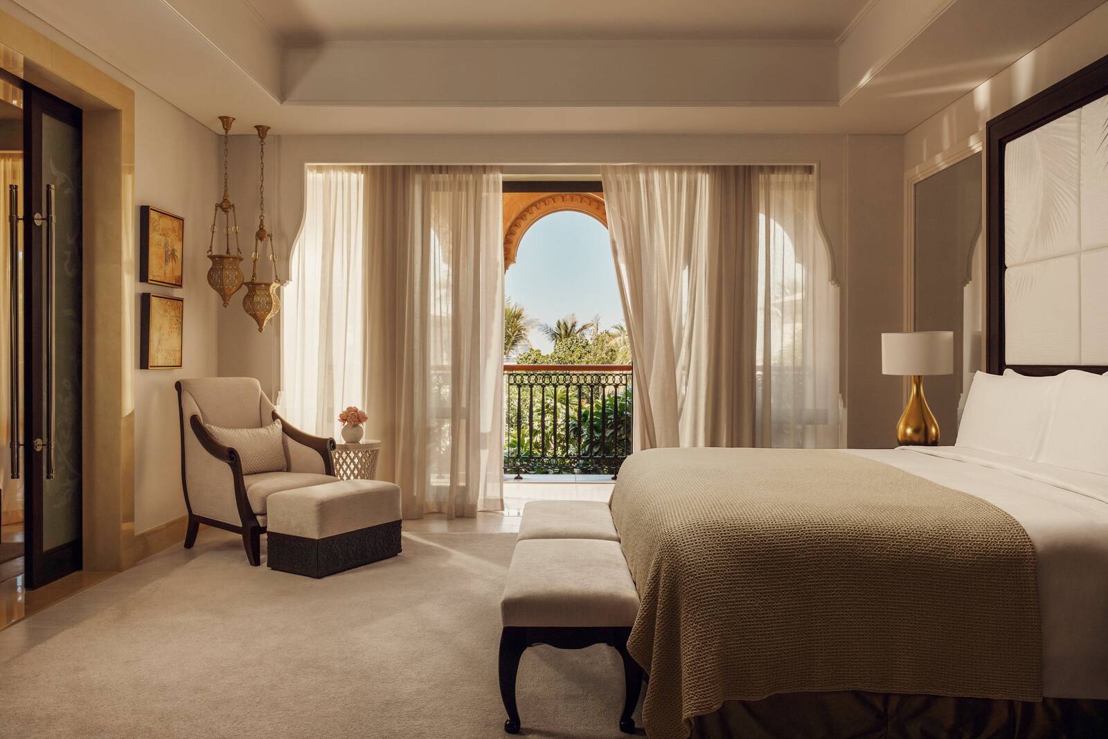 杜拜 One&Only 棕櫚島度假村 Palm Manor Executive Suite 的臥室