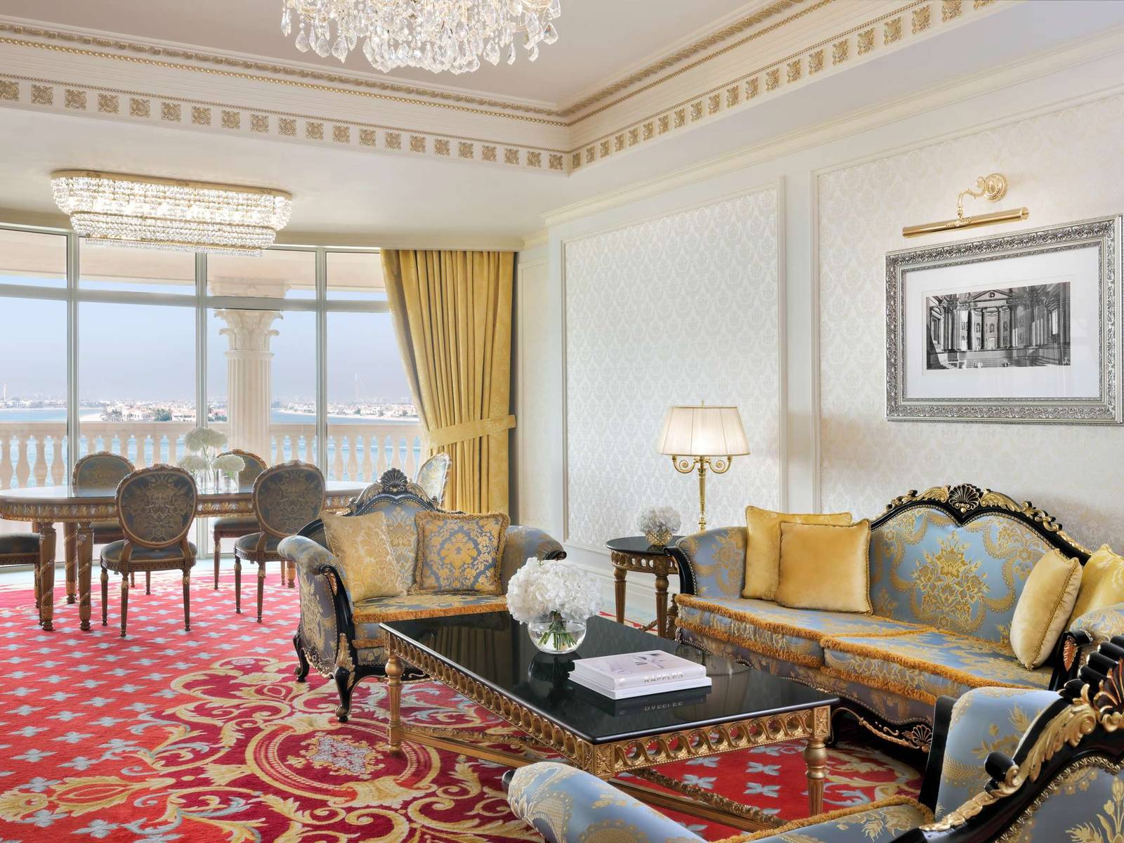 杜拜棕櫚島萊佛士酒店 Presidential Suite 的起居空間