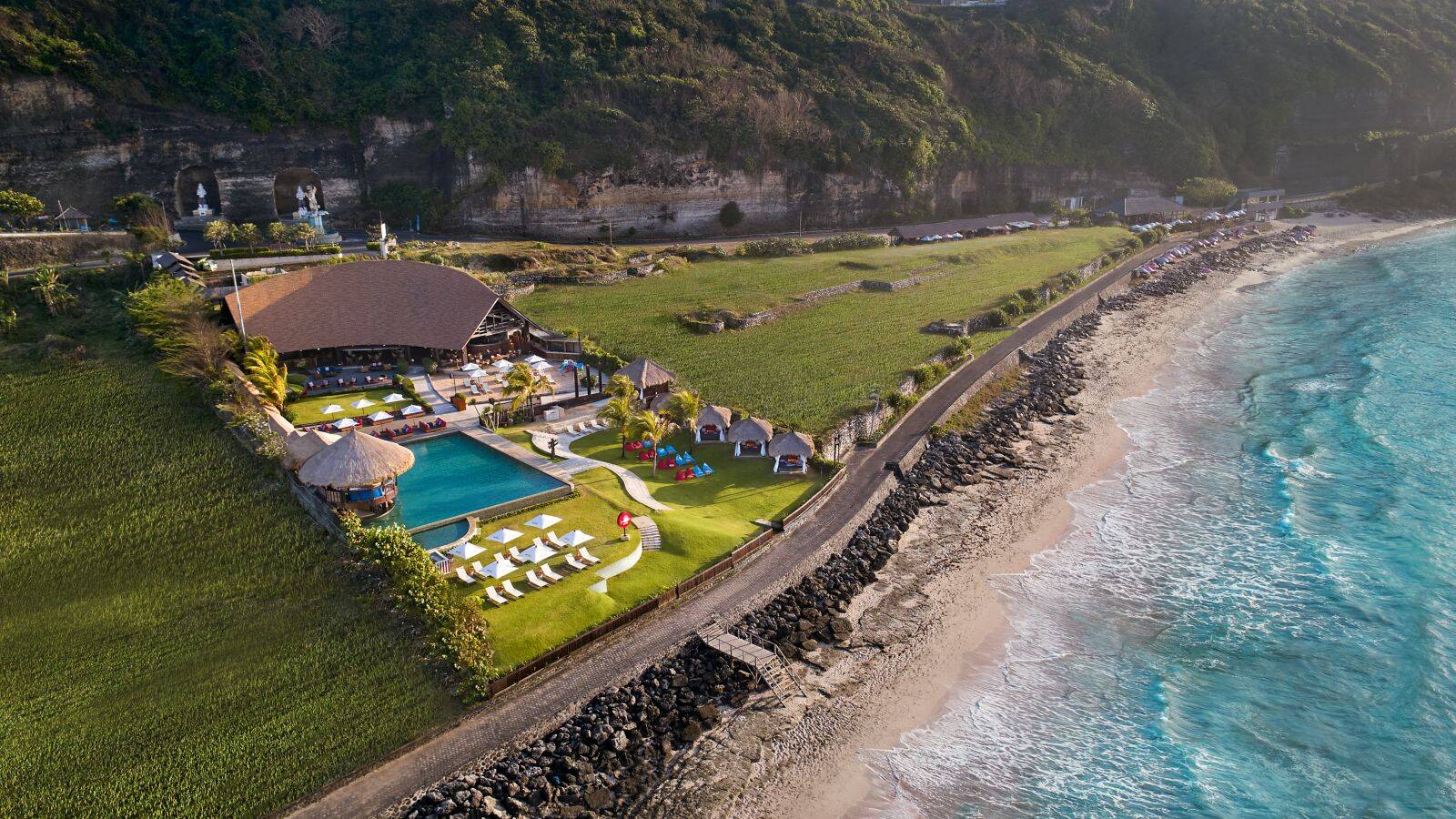 峇里島 Roosterfish Beach Club 海岸空拍