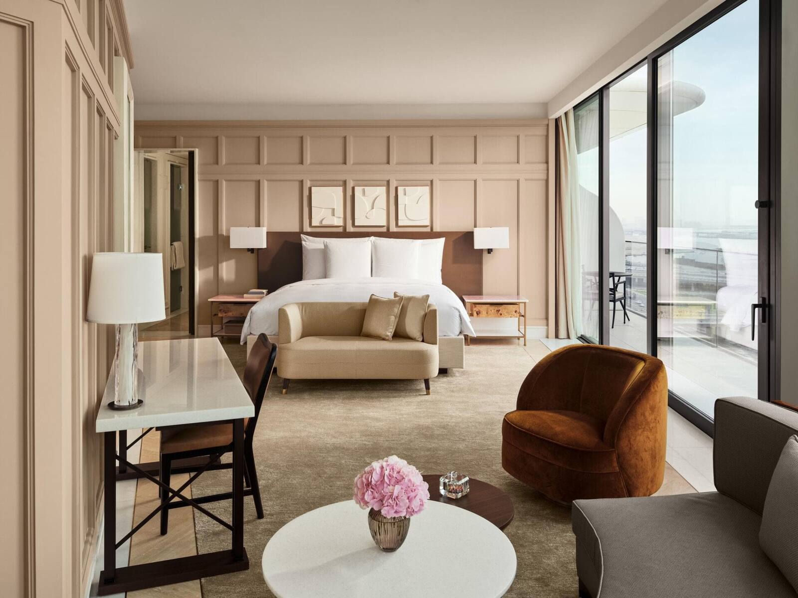 杜拜 The Lana 酒店 Junior Suite 的起居空間