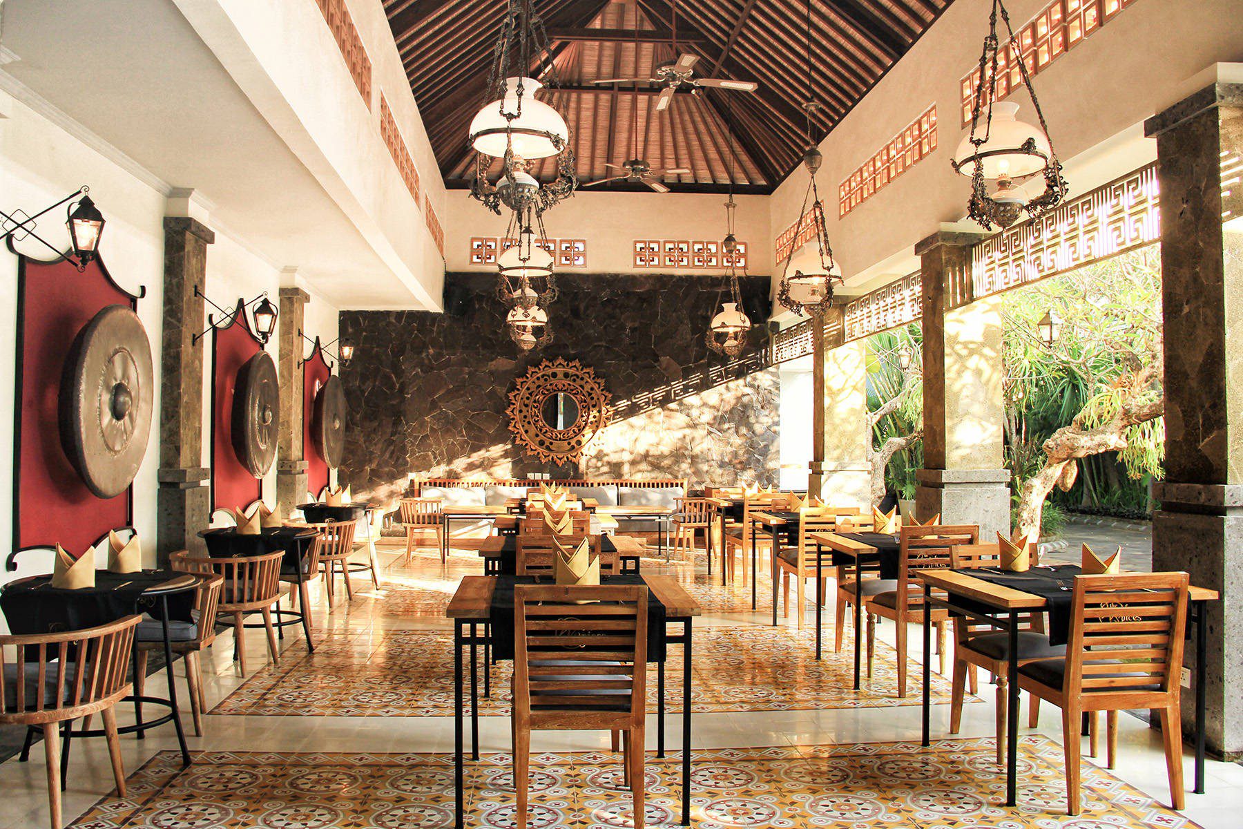The Wok Spices 餐廳精緻美饌、現調特飲與餐桌實景