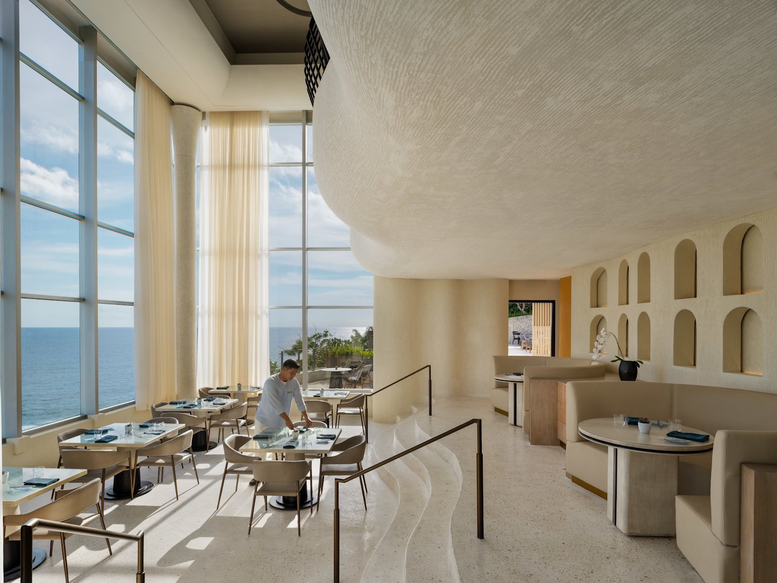 Oliverra 地中海餐廳的用餐空間