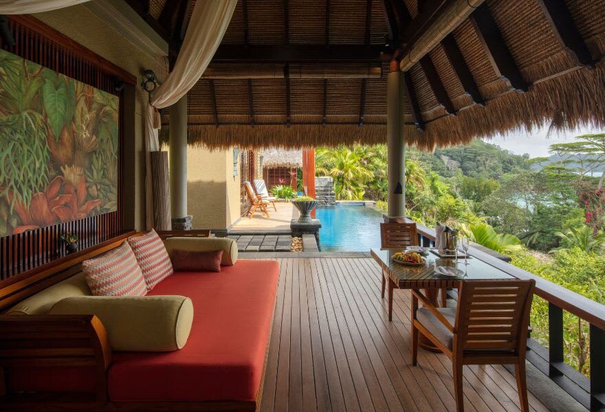 Anantara Maia Seychelles Villas Premier Ocean View Pool Villa 露台起居空間