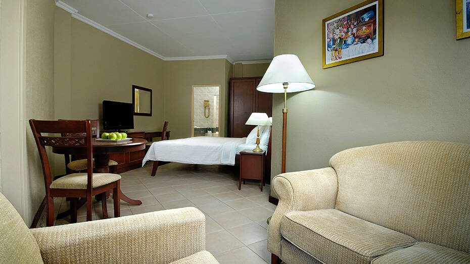 Berjaya Beau Vallon Bay Superior Room 起居區