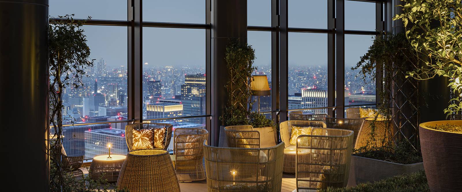 東京寶格麗酒店 The Bvlgari Bar 露台與夜景
