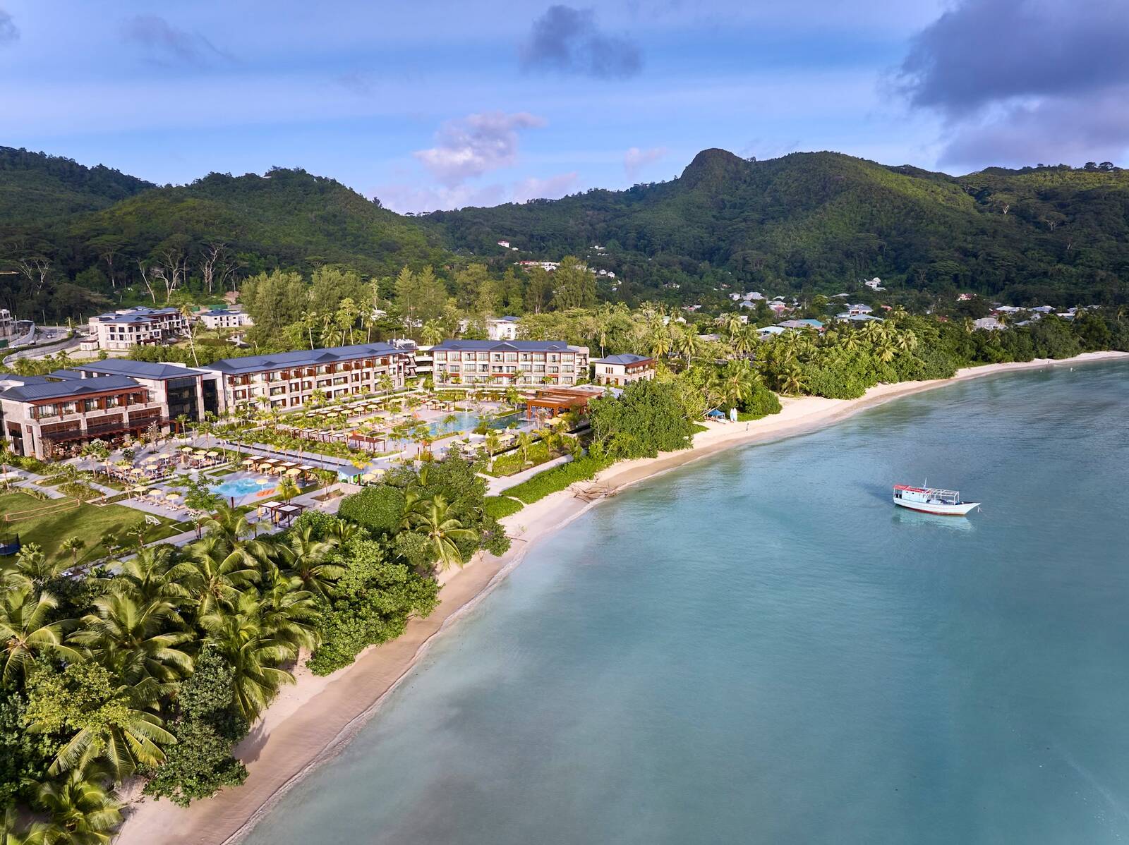 Canopy by Hilton Seychelles Resort 海岸環境空拍