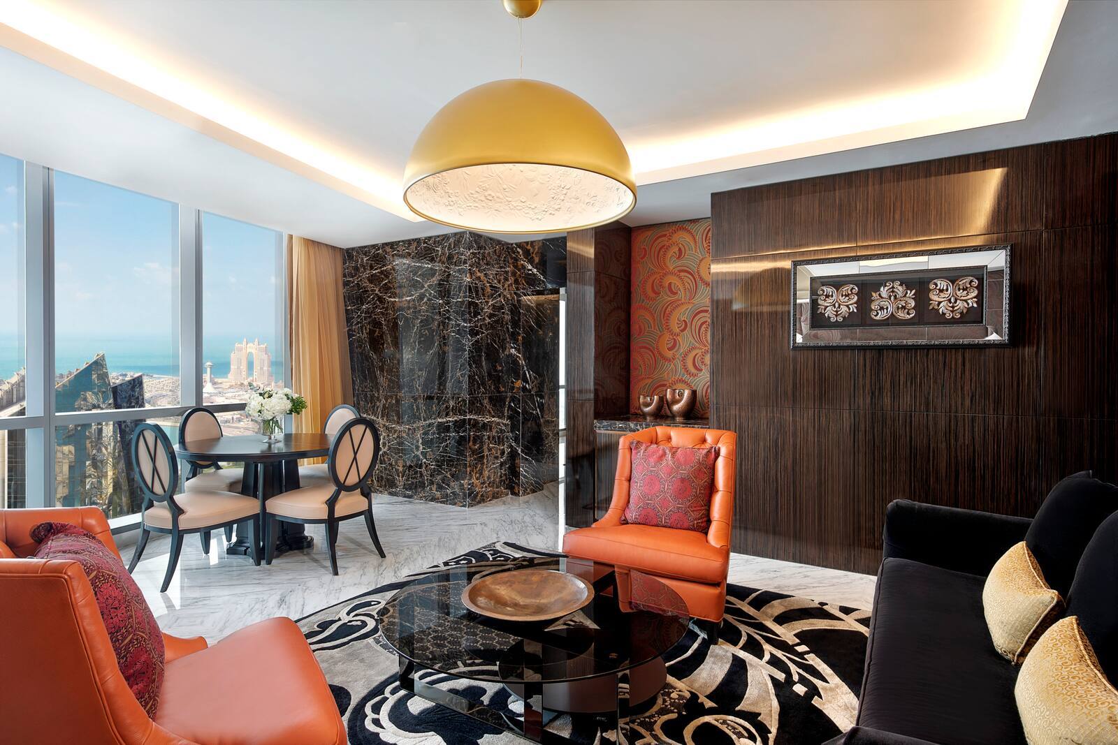 阿布達比康萊德酒店 Royal Etihad Suite 的起居空間