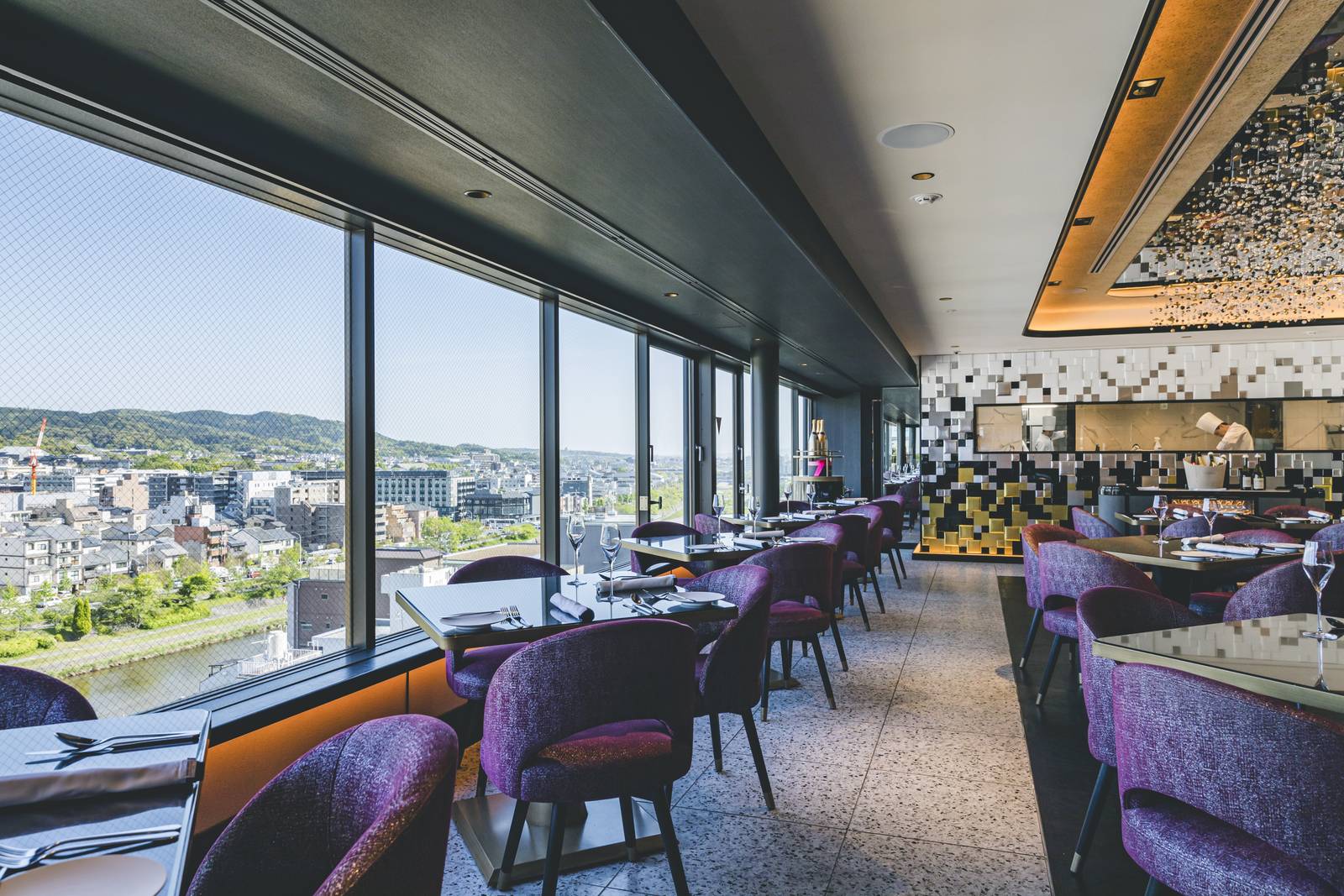 FAUCHON L'Hôtel Kyoto 頂樓 Grand Café 白天座位與京都市景