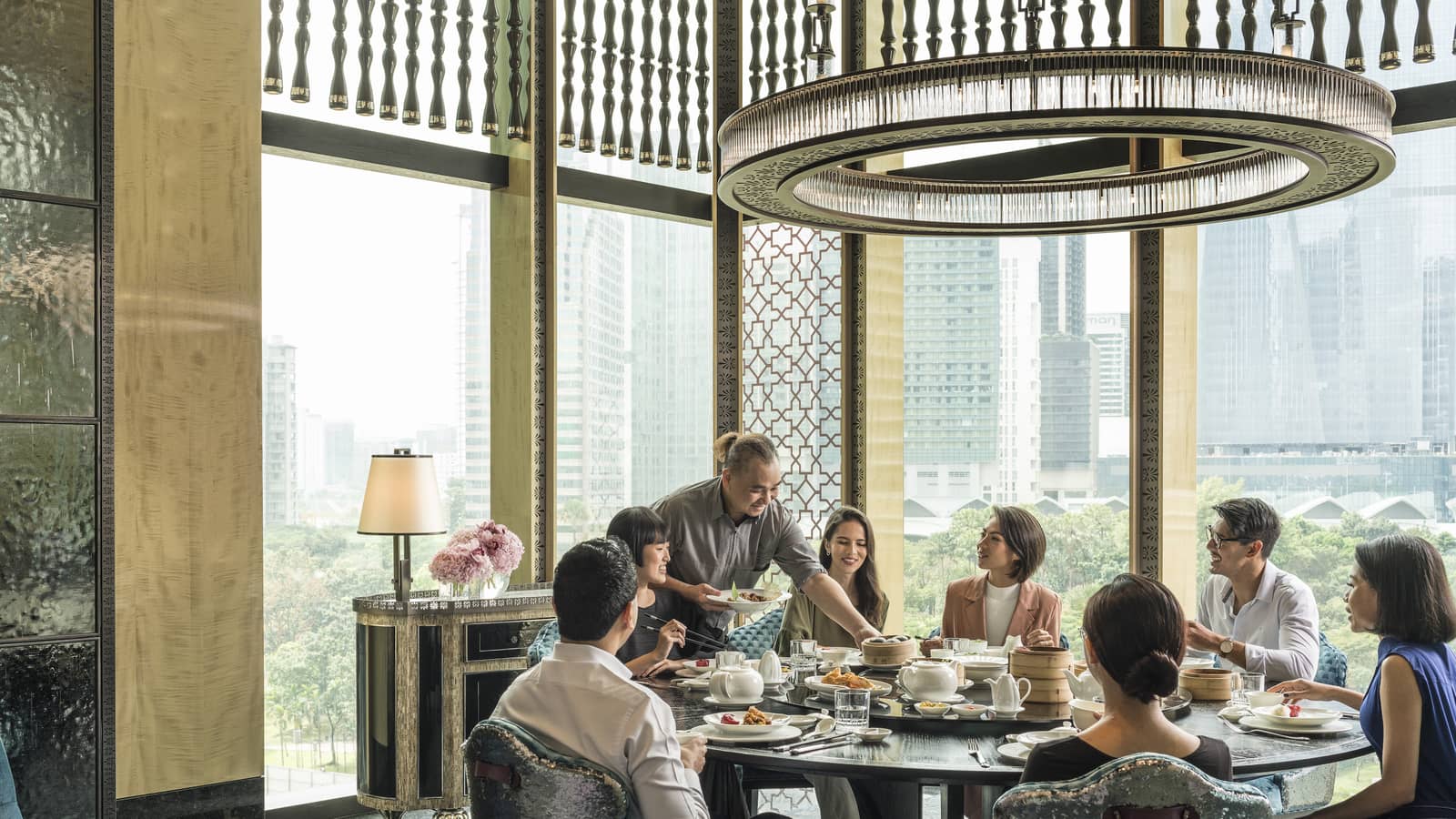 吉隆坡四季酒店 Yun House 餐廳用餐空間