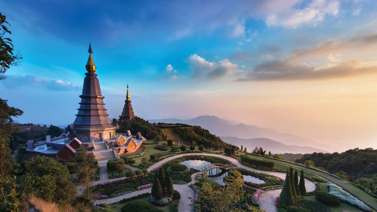 清邁山區寺廟與自然景觀
