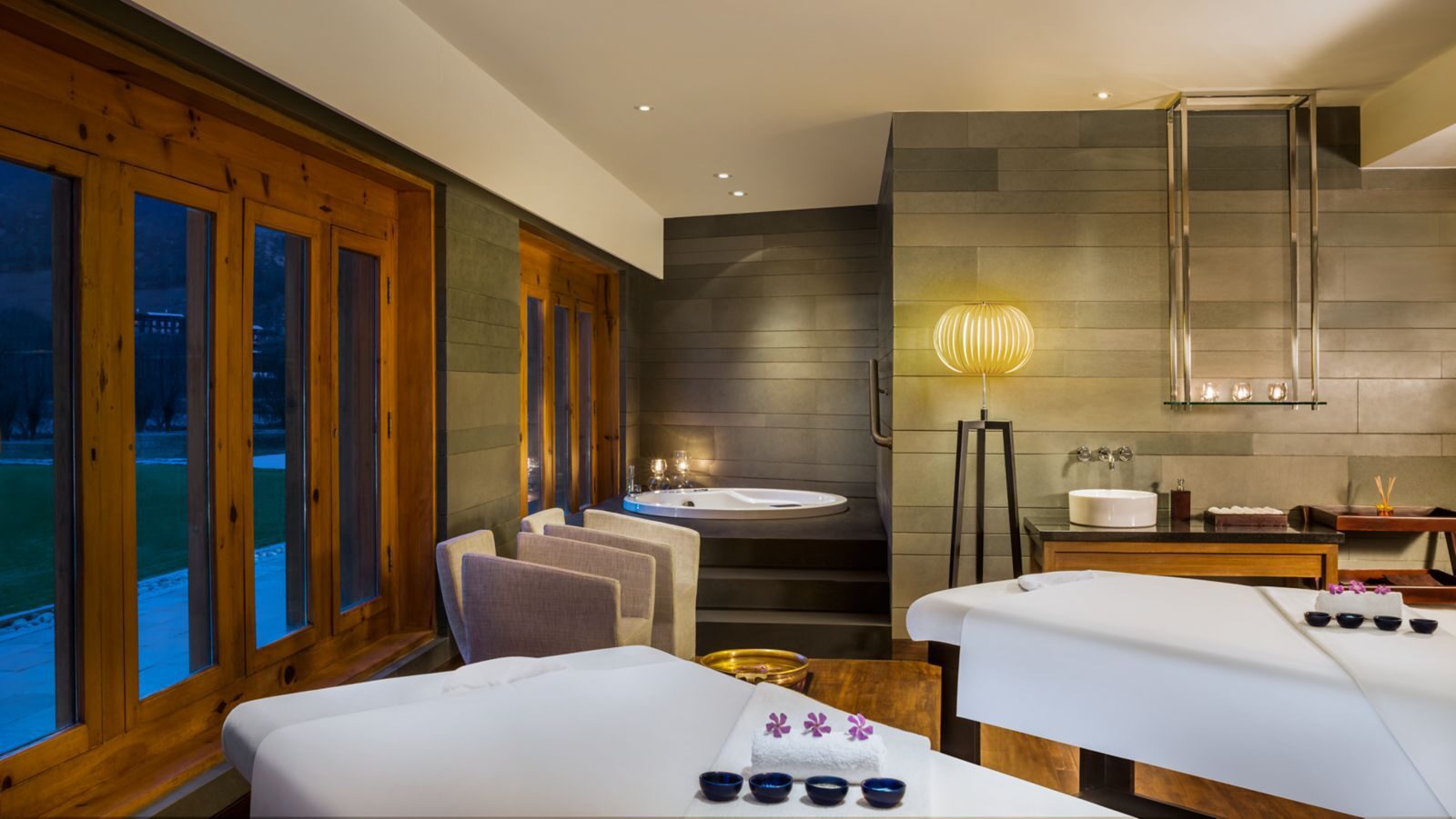 不丹 艾美帕羅河畔酒店 Explore Spa 療程室