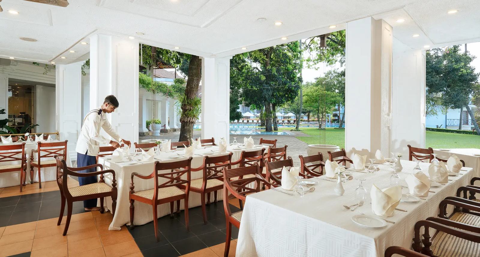 Mahaweli Reach Hotel Uyana Restaurant 用餐空間