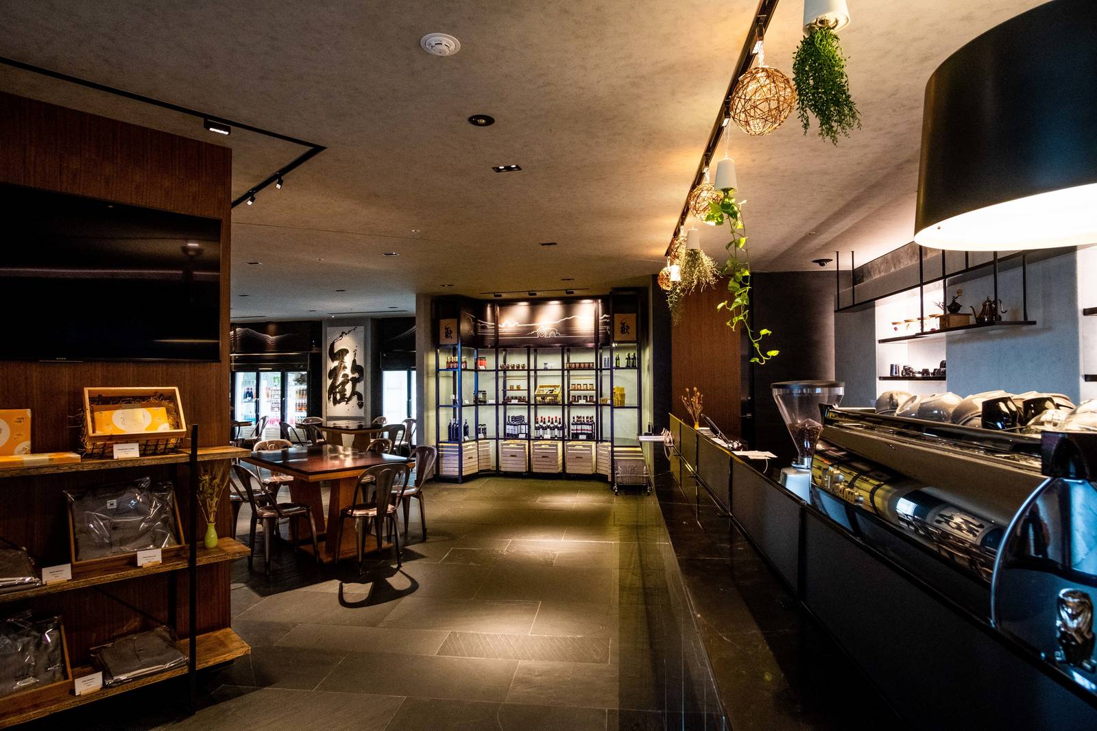 Skye Niseko Café Deli