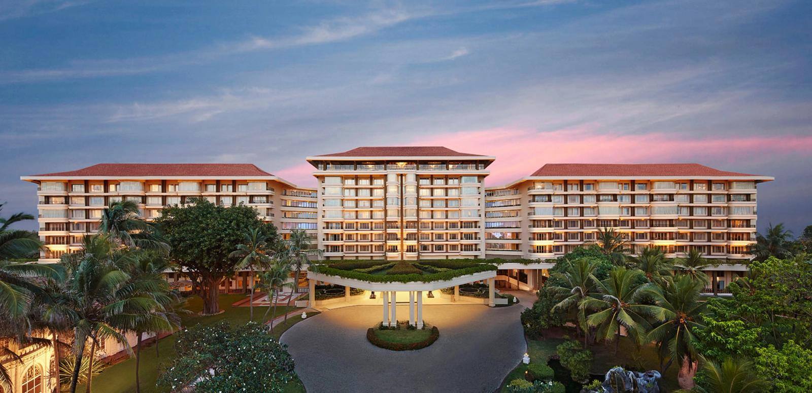 Taj Samudra Colombo 建築與花園全景