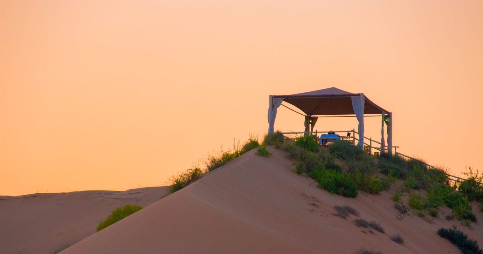 Telal Resort Al Ain 沙丘日落涼亭
