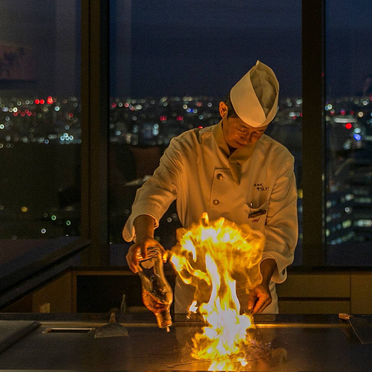 東京大倉酒店 Sazanka 鐵板燒與夜景