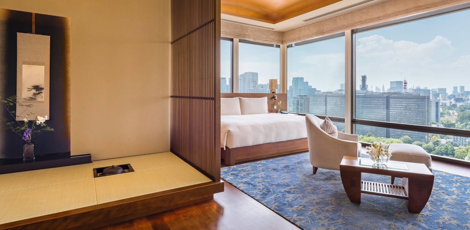 東京半島酒店 The Peninsula Suite 茶室與臥室
