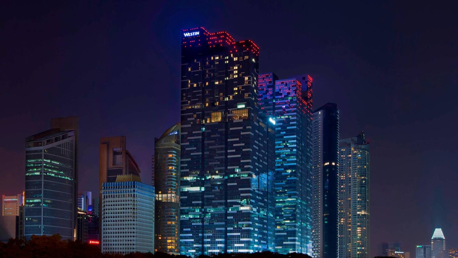 新加坡威斯汀酒店與 Marina Bay 金融區夜景