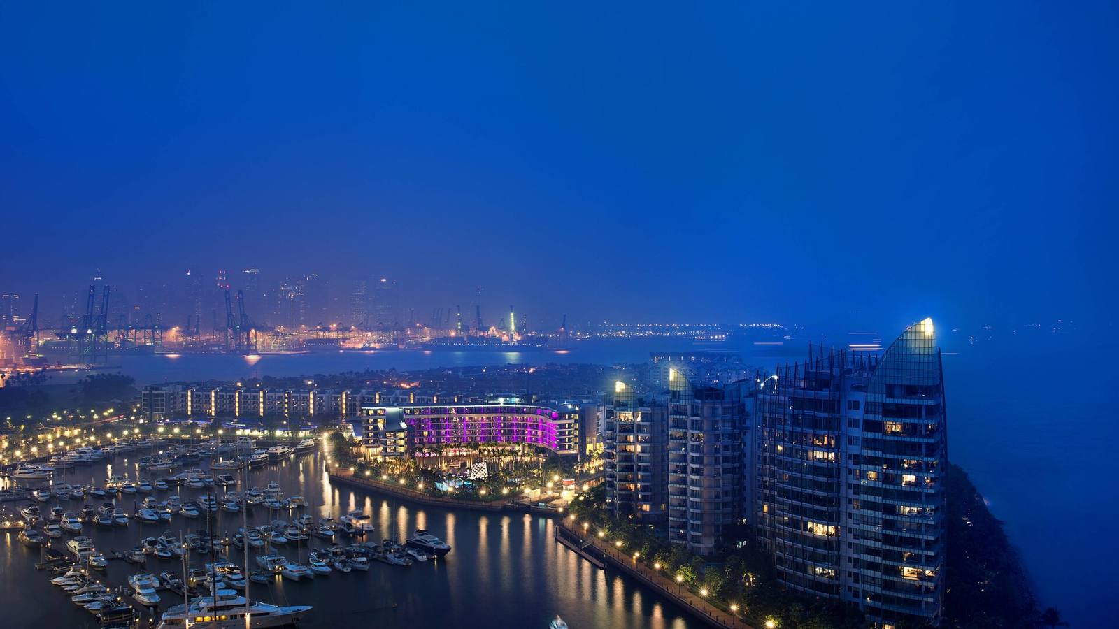 新加坡聖淘沙灣 W 酒店夜景與遊艇碼頭