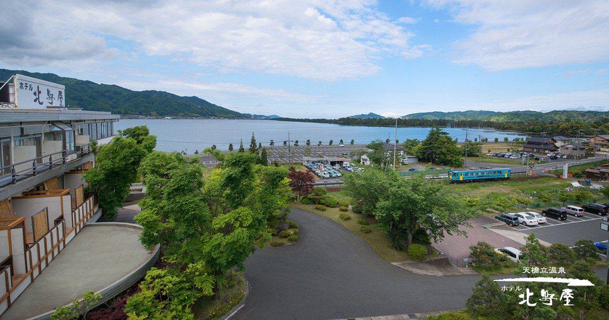 天橋立 北野屋建築與阿蘇海景色