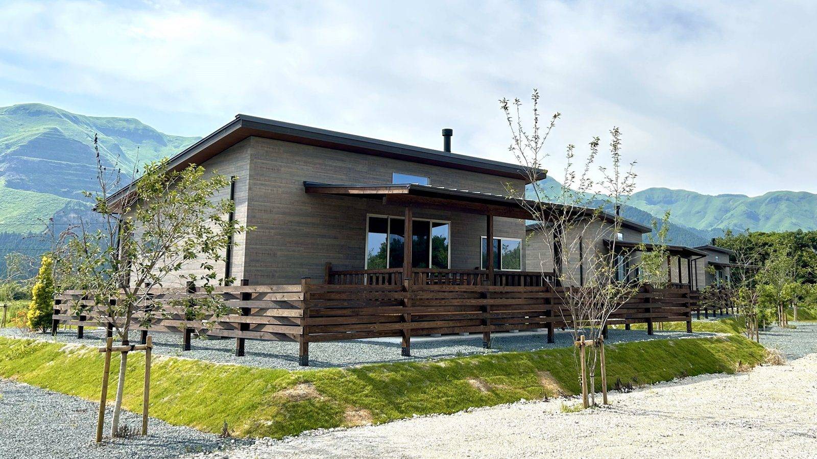 赤水溫泉 阿蘇白雲山莊 草地上的離れ A 外觀