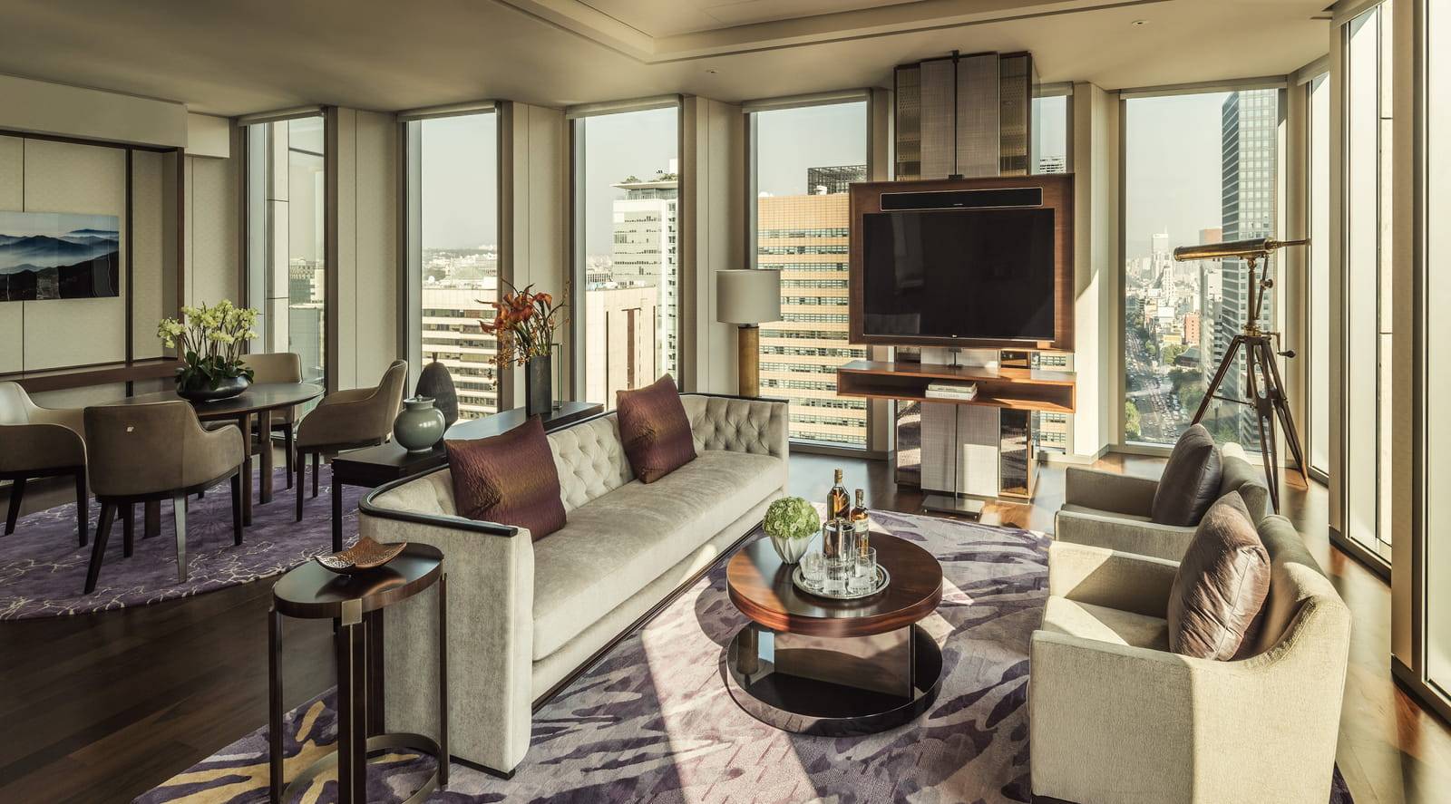 首爾四季酒店 Ambassador Suite 的起居室