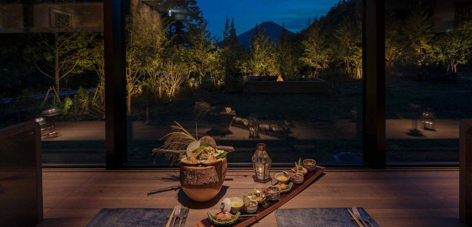 馥府 河口湖山のは晚餐料理與夜間庭園