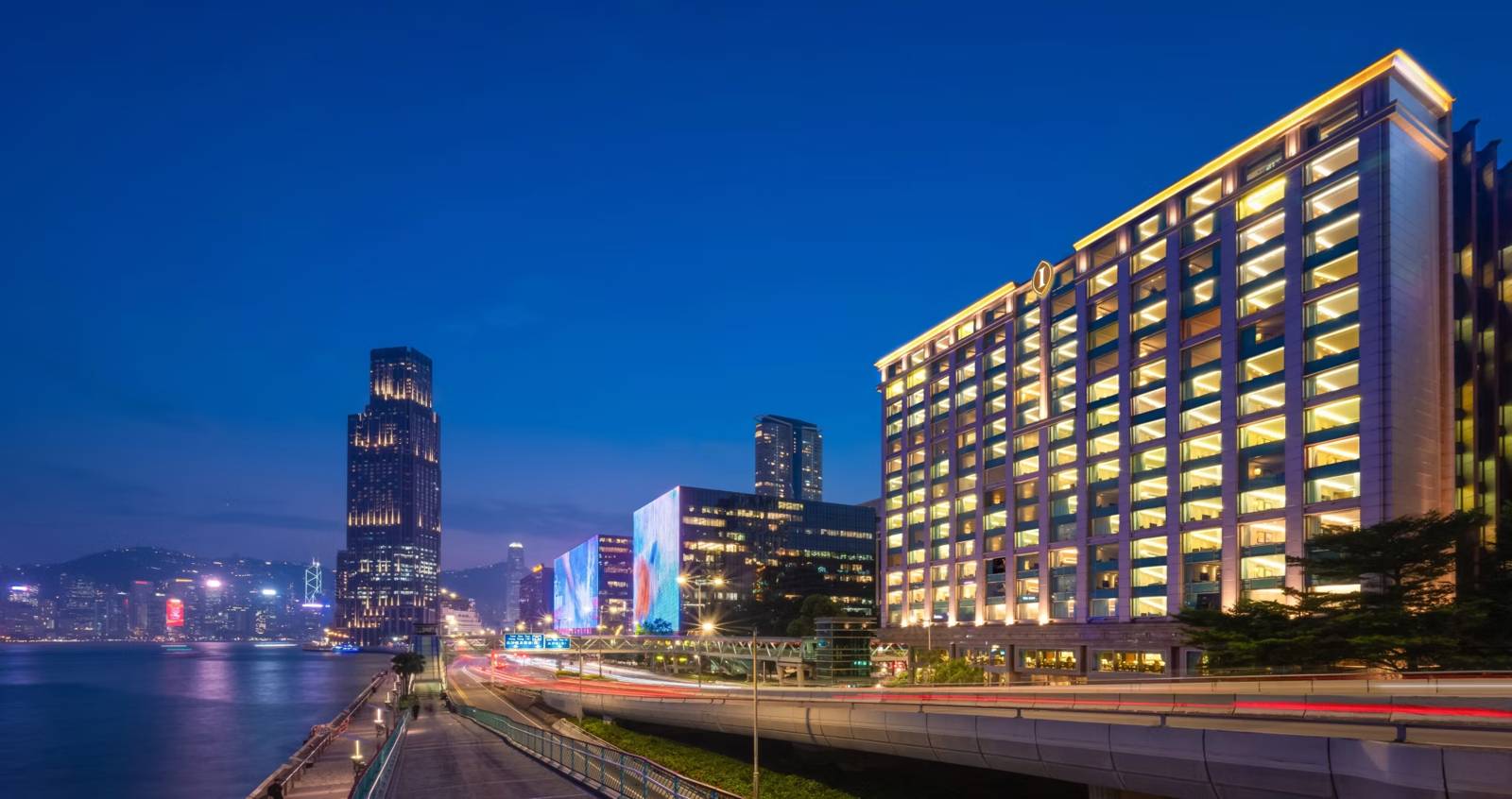 海景嘉福洲際酒店外觀與尖東海濱夜景