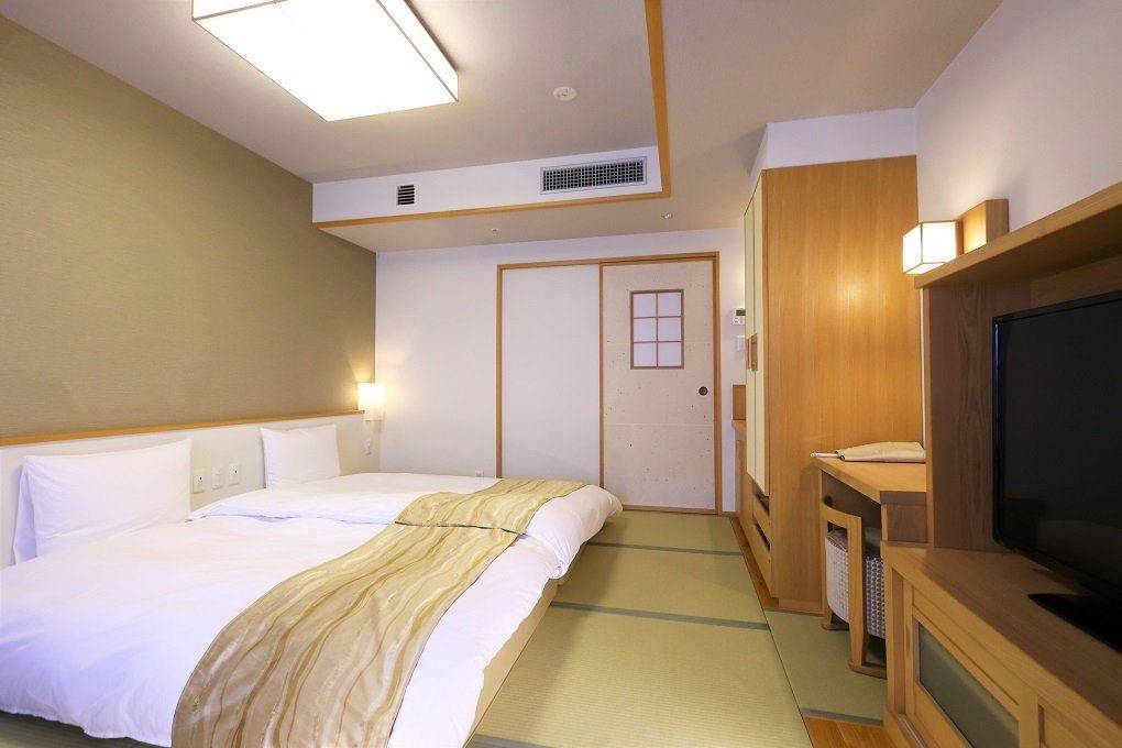 出雲 御宿 月夜之兔 和雙床房的兩張和式床
